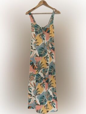 Charlotte Russe 🌿 Tropical Leaf Print Midi Dress | Sundress | Vacation Dress | S